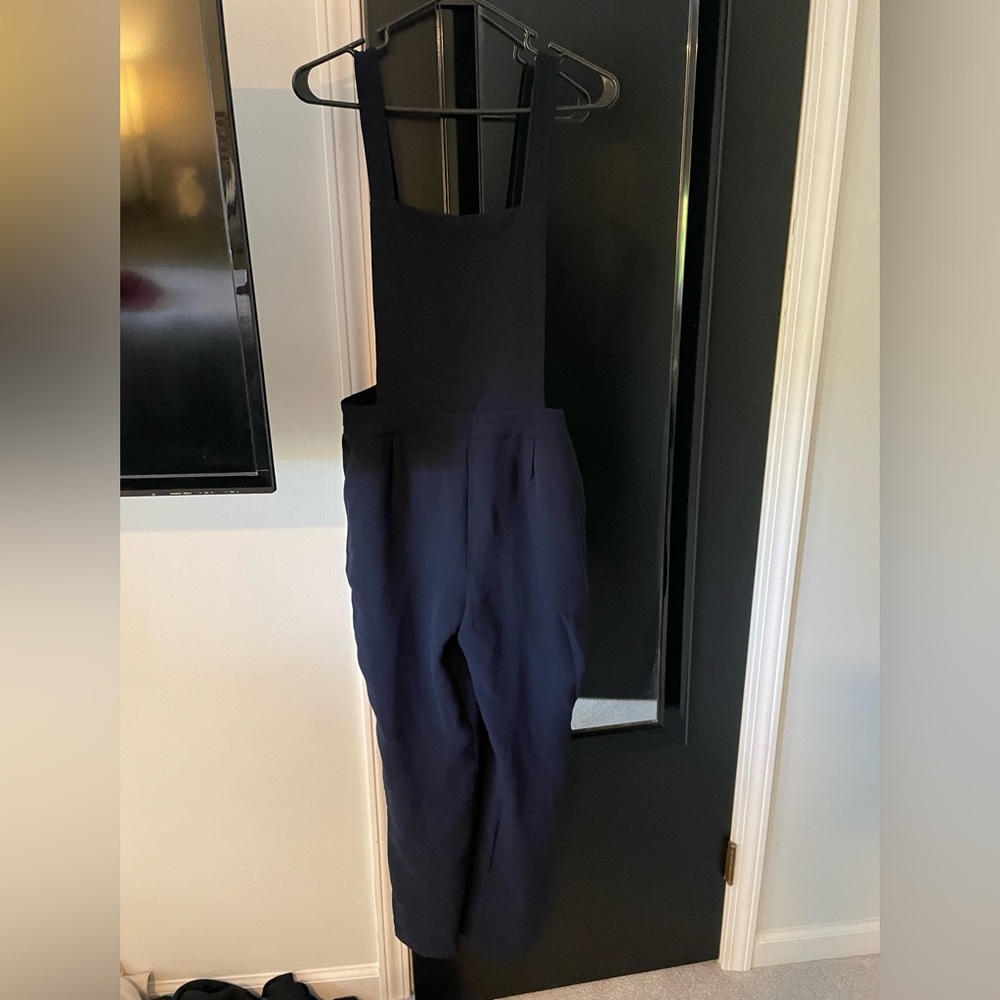 Navy blue jumpsuit. Never worn. Lulus. Size medium